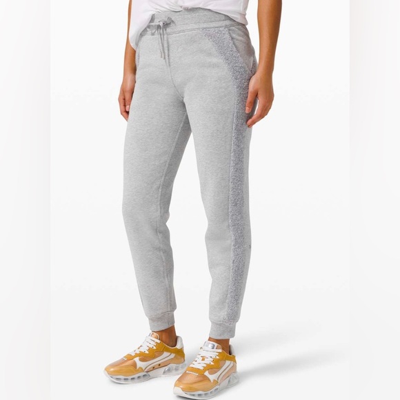 lululemon athletica Pants - lululemon | Size 10 heathered light gray Sherpa scuba joggers